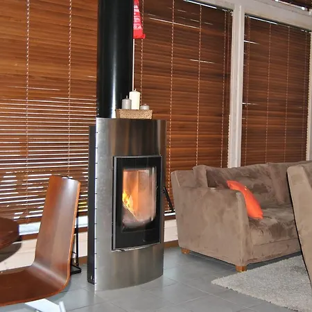 齐润茵内别墅 *